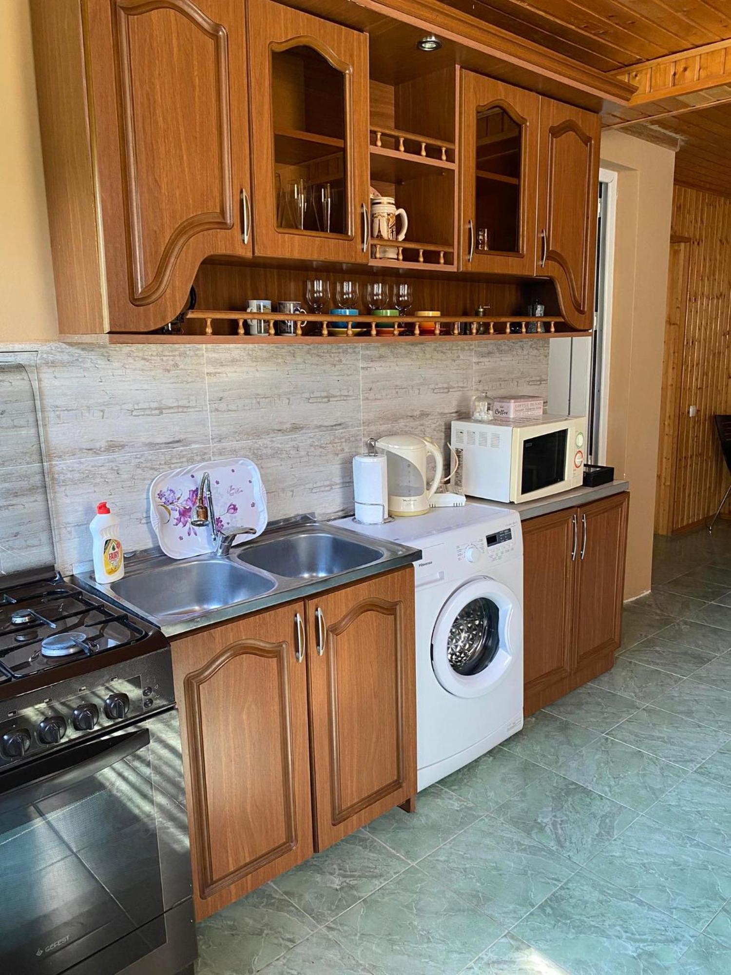 House Of Greenery Kutaisi Bagian luar foto